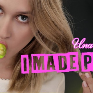 Давалка сосет огромный хрен и долбится