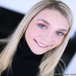 Красотка Гэбби Картер  в порнухе