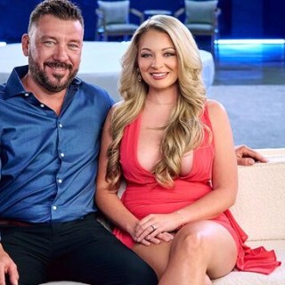 Милфа блондиночка на хуе