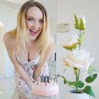 Дал красивой самке  в ротан и отлично отодрал