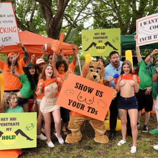 Красотки хоят сосать и ебаться