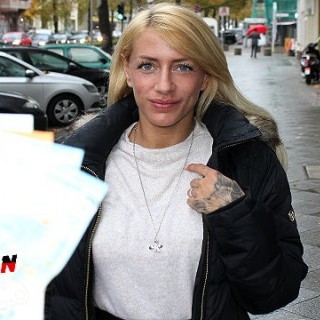 Заплатил блондинке за горячий секс